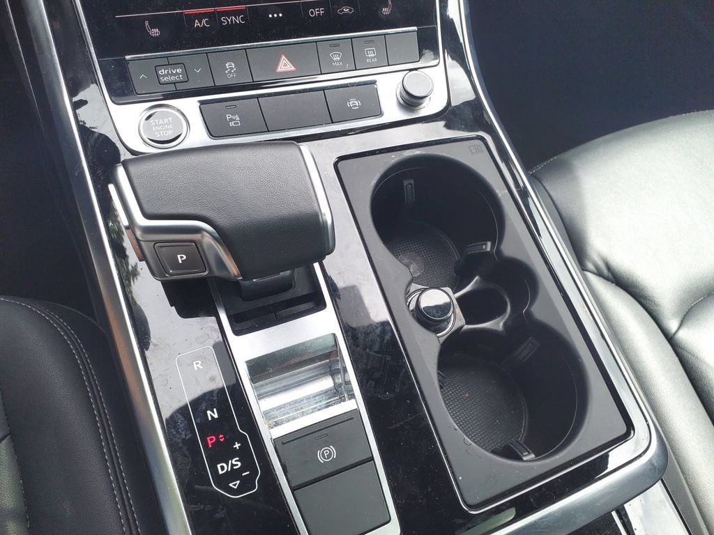 Used 2025 Audi Q7 3.0T Premium Plus AWD/4WD image 29