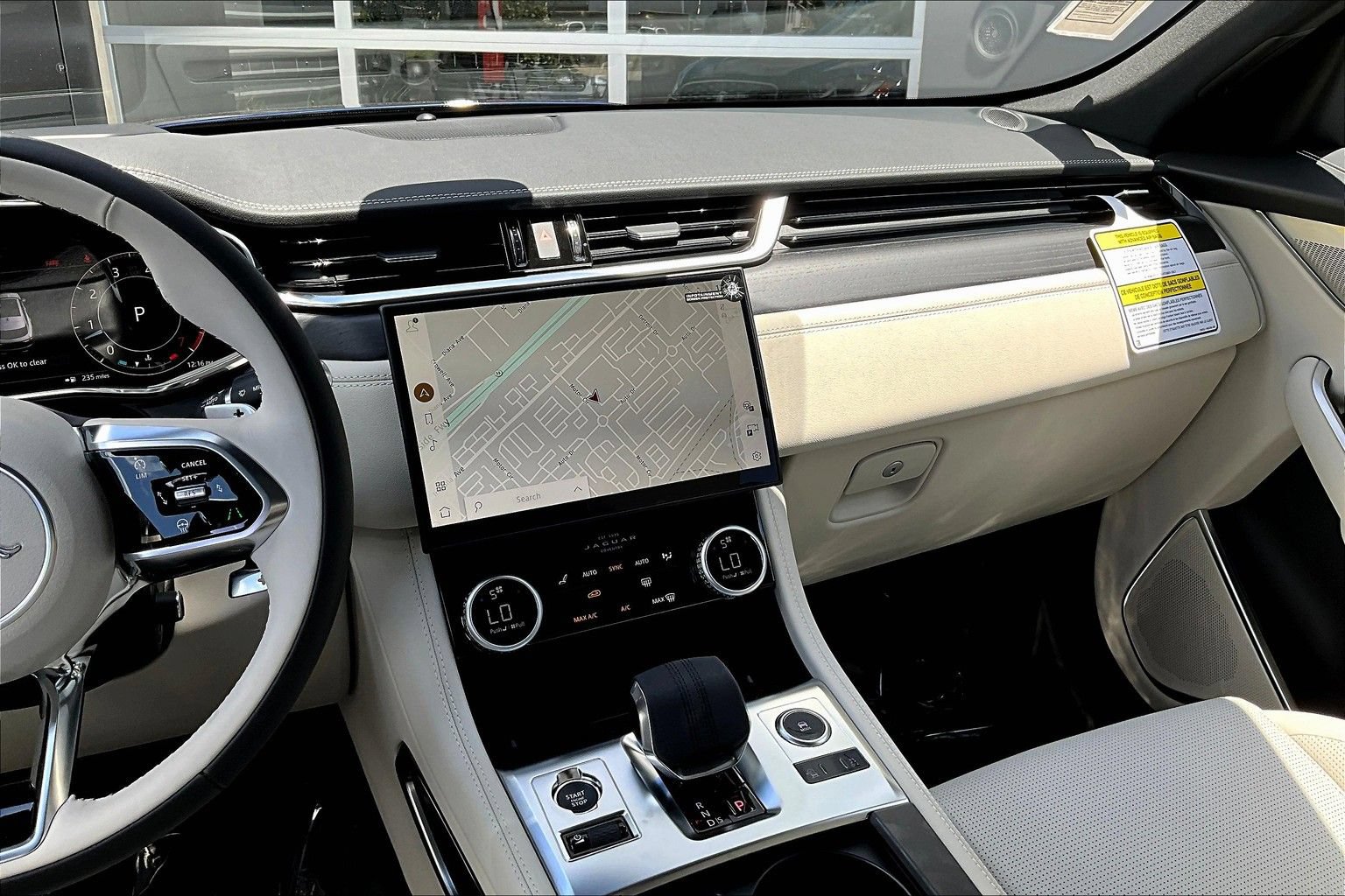 New 2026 Jaguar F-PACE R-Dynamic S AWD/4WD image 7