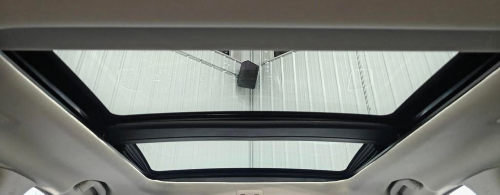 Used 2021 Nissan Murano SL w/ SL Moonroof Package image 10