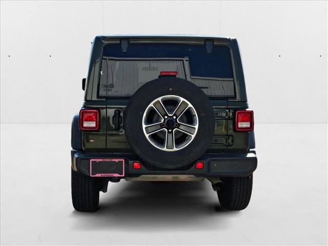 Used 2021 Jeep Wrangler Unlimited Sahara image 6
