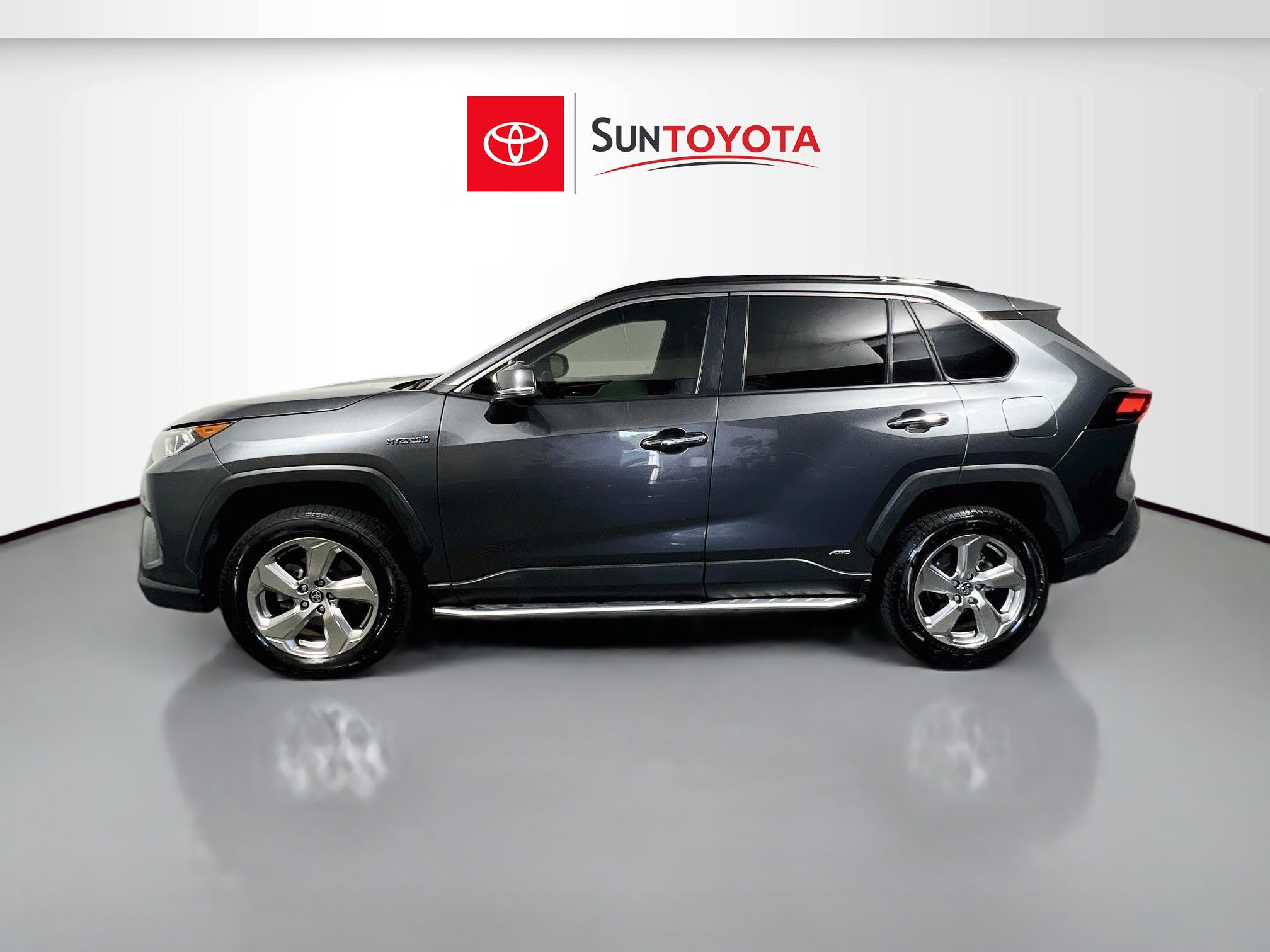 Used 2021 Toyota RAV4 Limited AWD/4WD image 7