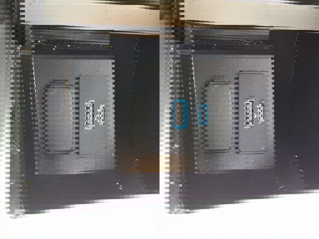 Used 2024 Ford Explorer ST-Line w/ Class IV Trailer Tow Package image 18