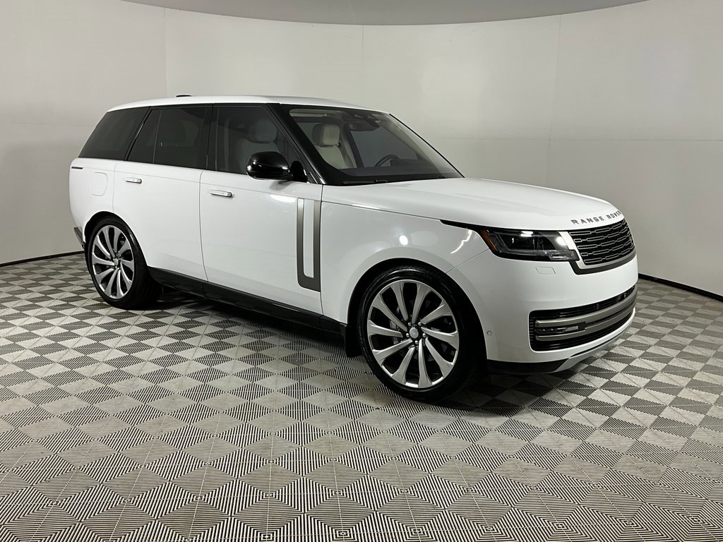 Certified 2023 Land Rover Range Rover SE image 6