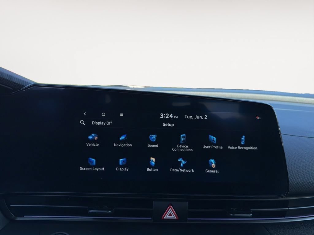 Certified 2025 Hyundai Elantra SEL FWD image 26