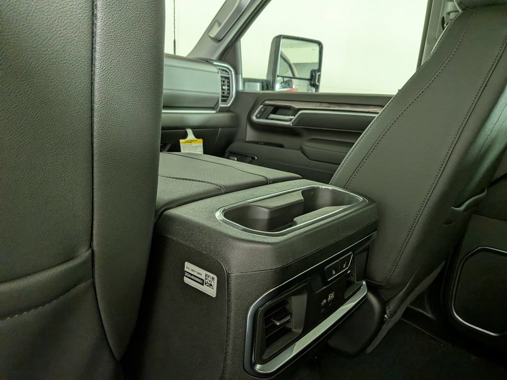 New 2026 Chevrolet Silverado 2500 LTZ w/ LTZ Plus Package AWD/4WD image 31