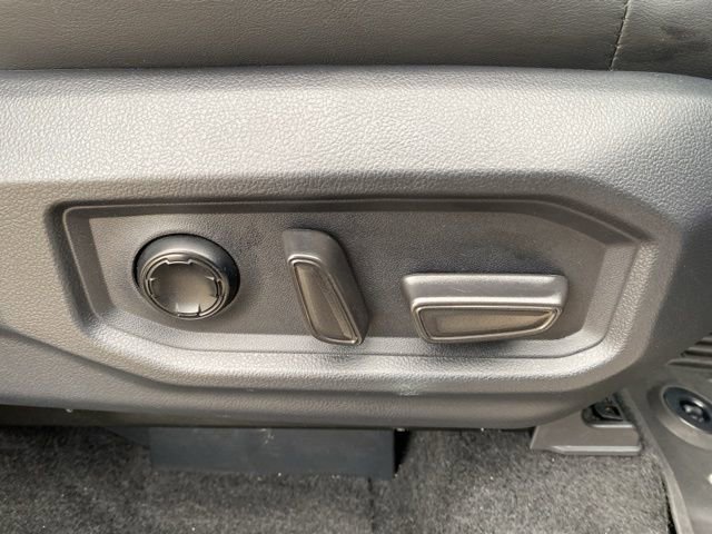 Certified 2025 Toyota Sequoia Platinum image 22