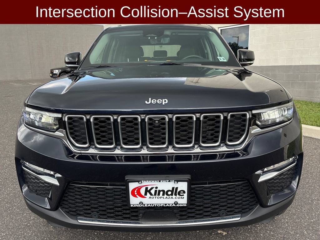 Used 2023 Jeep Grand Cherokee 4WD 4xe w/ Luxury Tech Group II image 2