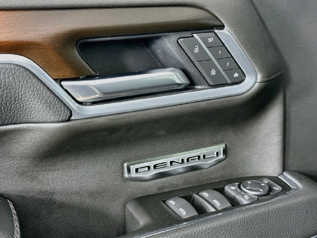 Used 2026 GMC Sierra 1500 Denali w/ Denali Reserve Package AWD/4WD image 20
