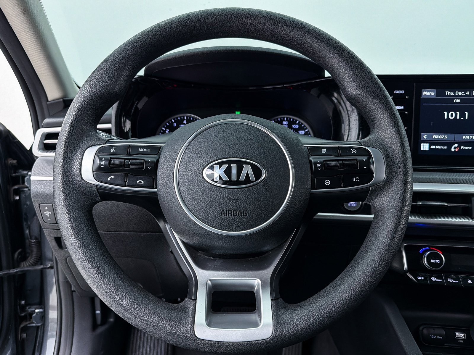 Used 2021 Kia K5 LXS image 3