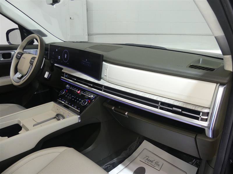 Used 2024 Hyundai Santa Fe Calligraphy AWD/4WD image 25