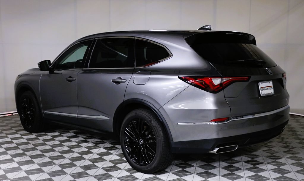 Used 2023 Acura MDX w/ Technology Package AWD/4WD image 4