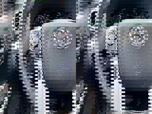 Used 2021 Toyota Tundra Platinum AWD/4WD image 23