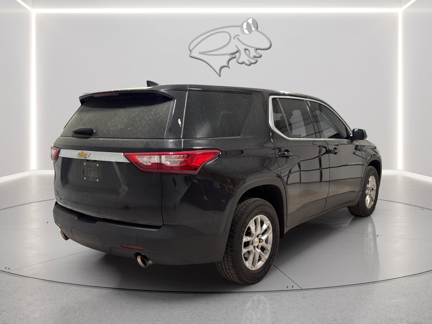 Used 2021 Chevrolet Traverse LS image 5