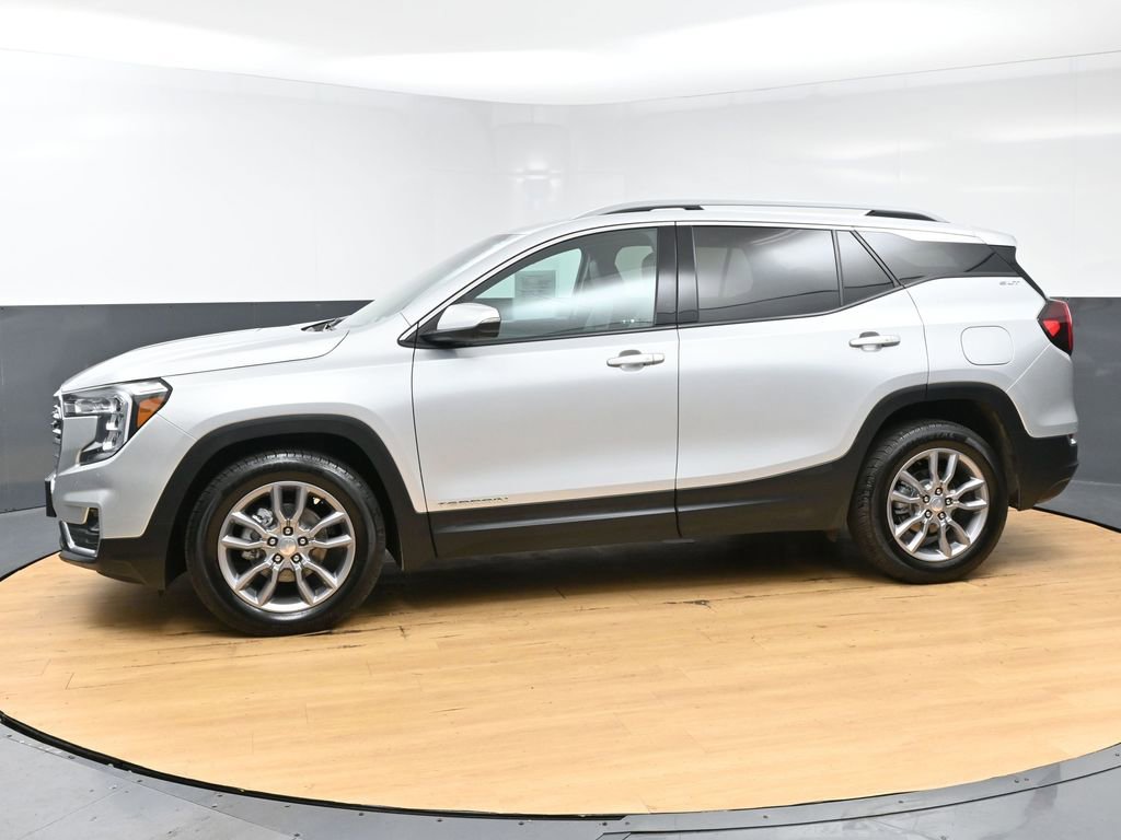Used 2022 GMC Terrain SLT w/ Infotainment Package II image 6