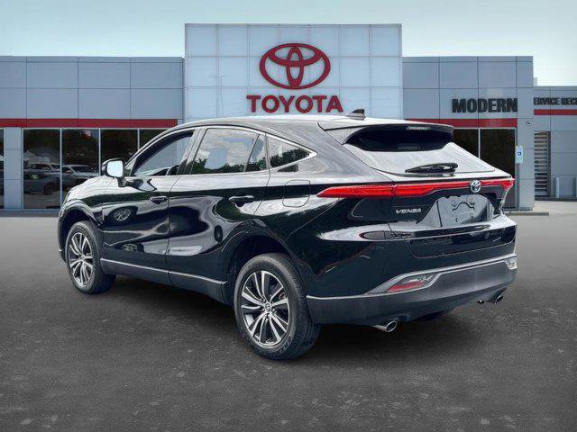 Used 2022 Toyota Venza LE image 39