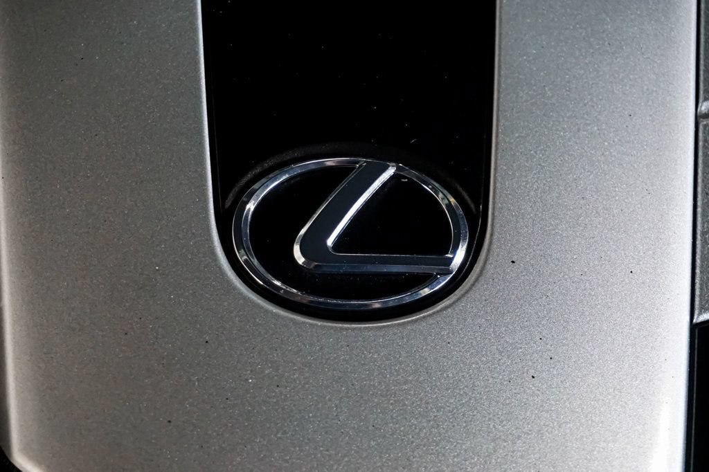 Used 2004 Lexus SC 430 Convertible RWD image 59