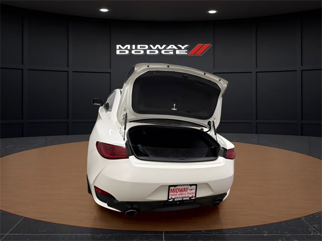 Used 2017 INFINITI Q60 w/ Premium Plus Package 3.0T image 7