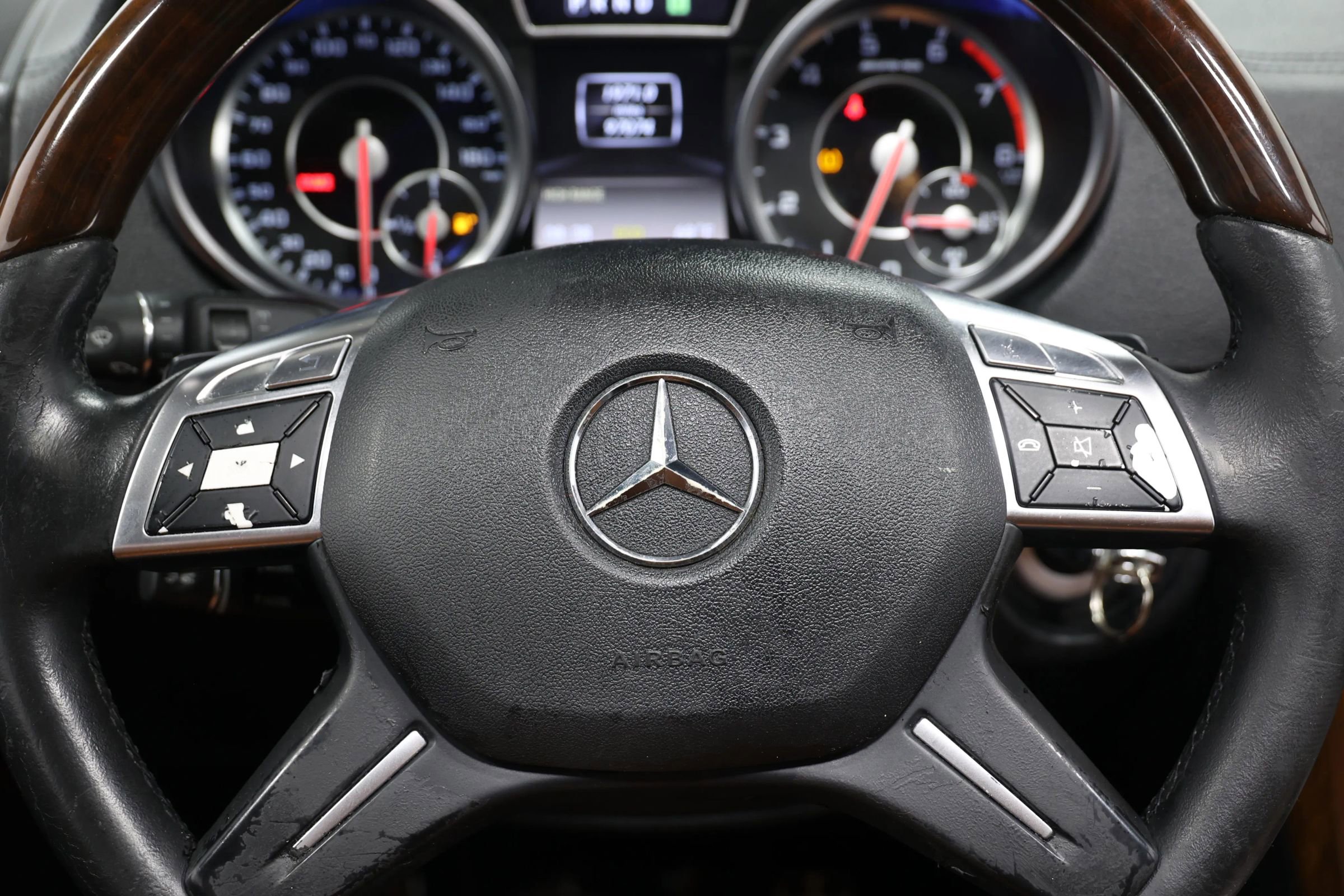 Used 2013 Mercedes-Benz G 63 AMG 4MATIC image 18