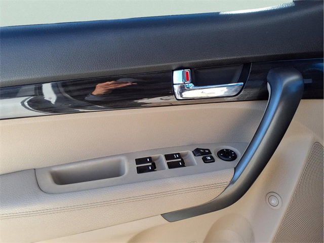 Used 2012 Kia Sorento LX w/ Convenience Pkg image 18