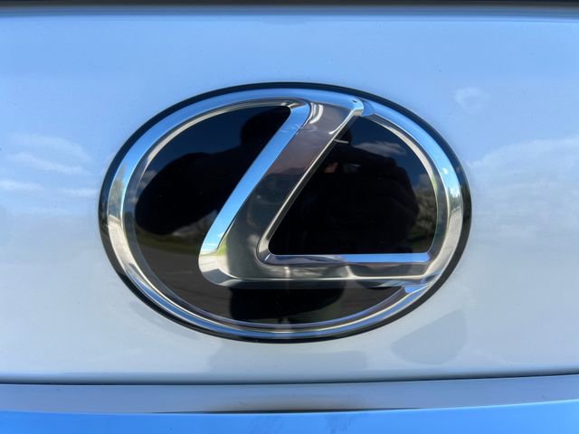 Used 2022 Lexus GX 460 Luxury w/ Sport Design Package AWD/4WD image 42