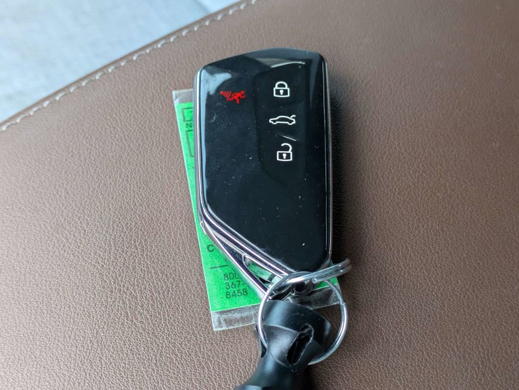 Certified 2023 Volkswagen ID.4 Pro image 40