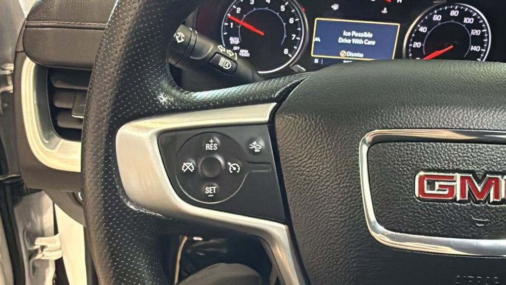 Used 2023 GMC Terrain SLE w/ Driver Convenience Package image 32