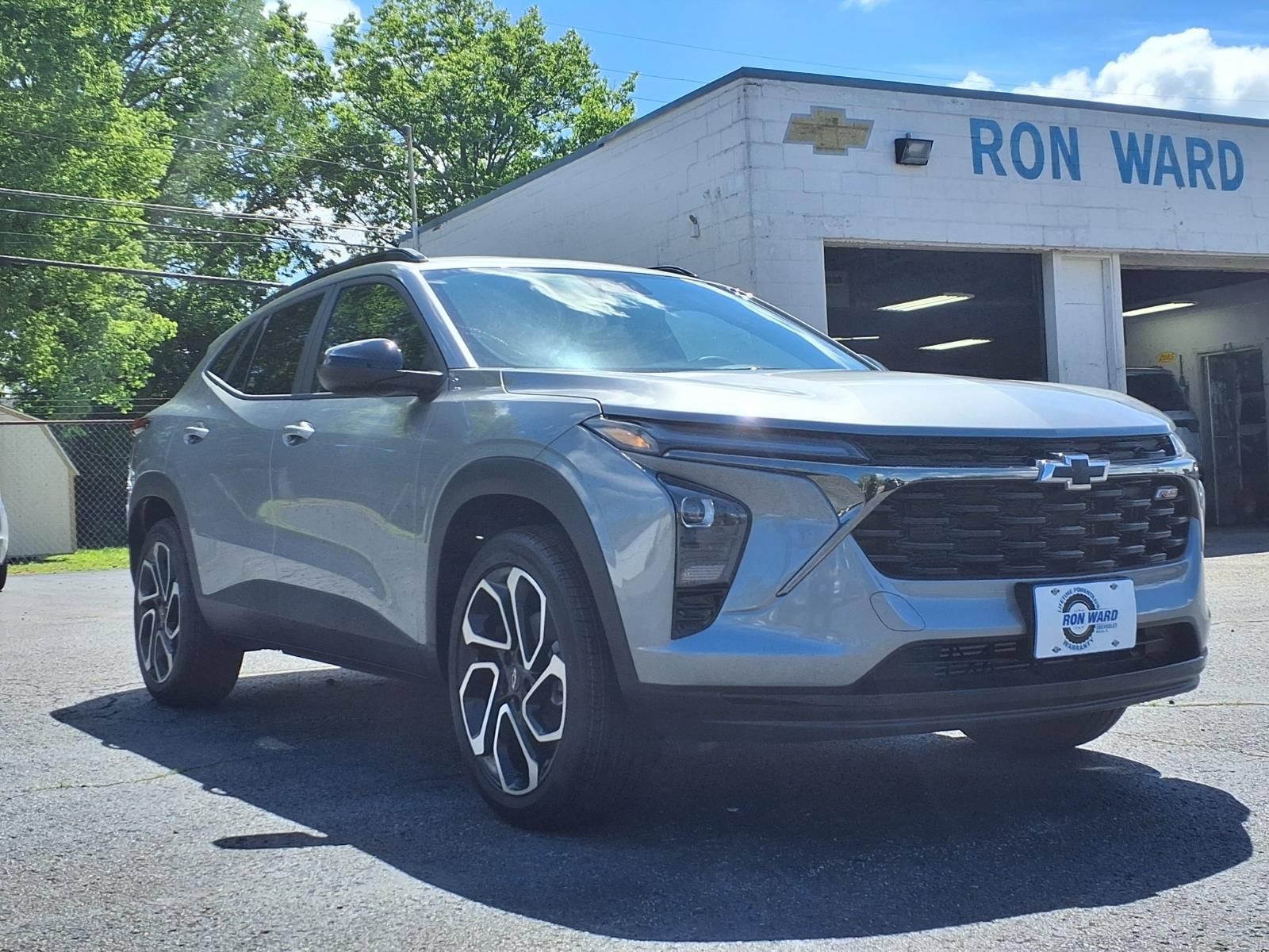 New 2026 Chevrolet Trax RS FWD image 27