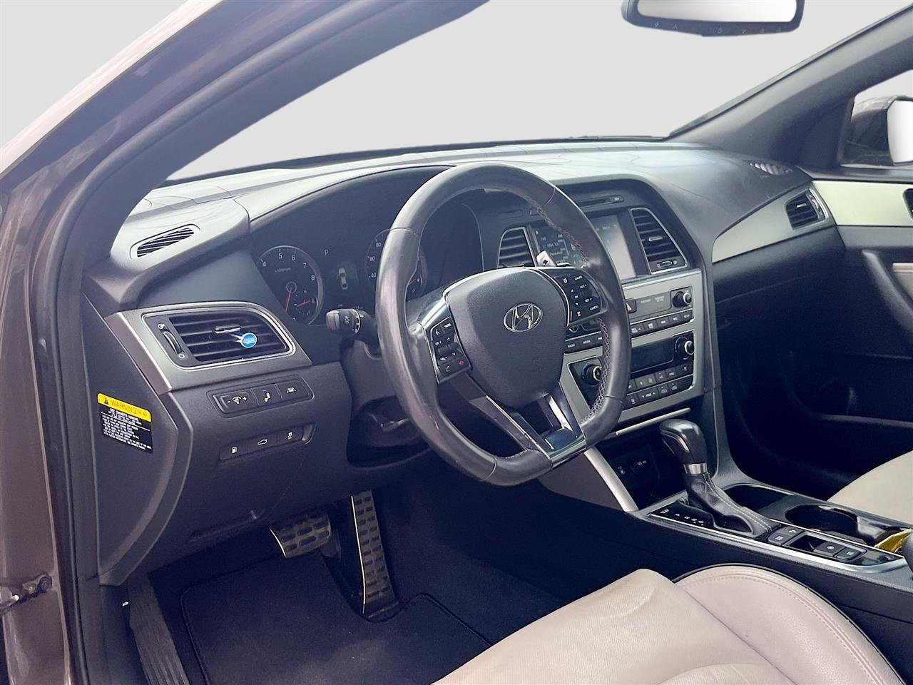 Used 2015 Hyundai Sonata Limited 2.0T image 9