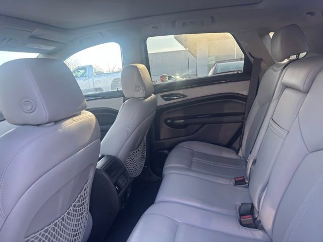 Used 2015 Cadillac SRX Luxury image 9