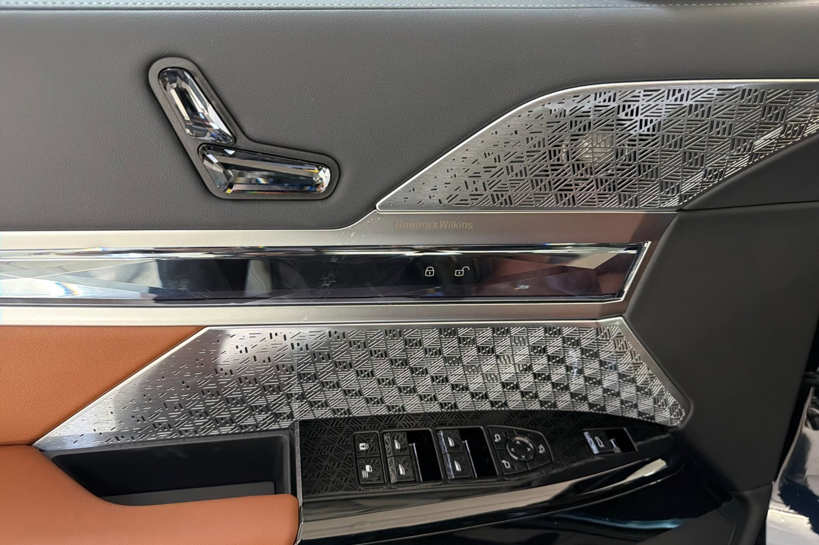 New 2026 BMW i7 eDrive50 w/ M Sport Package image 13