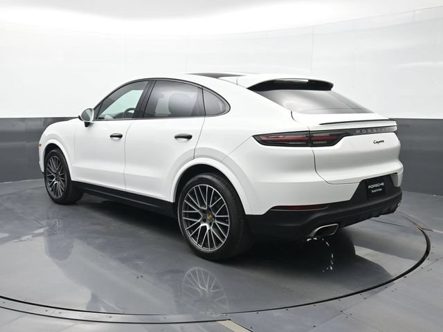 Certified 2021 Porsche Cayenne Coupe AWD/4WD image 3