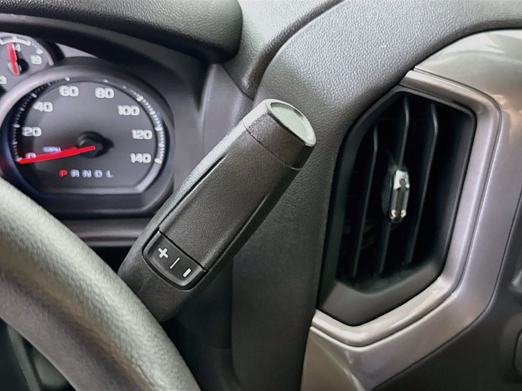 Used 2026 Chevrolet Silverado 1500 Custom w/ LPO, Dark Essentials Package AWD/4WD image 8