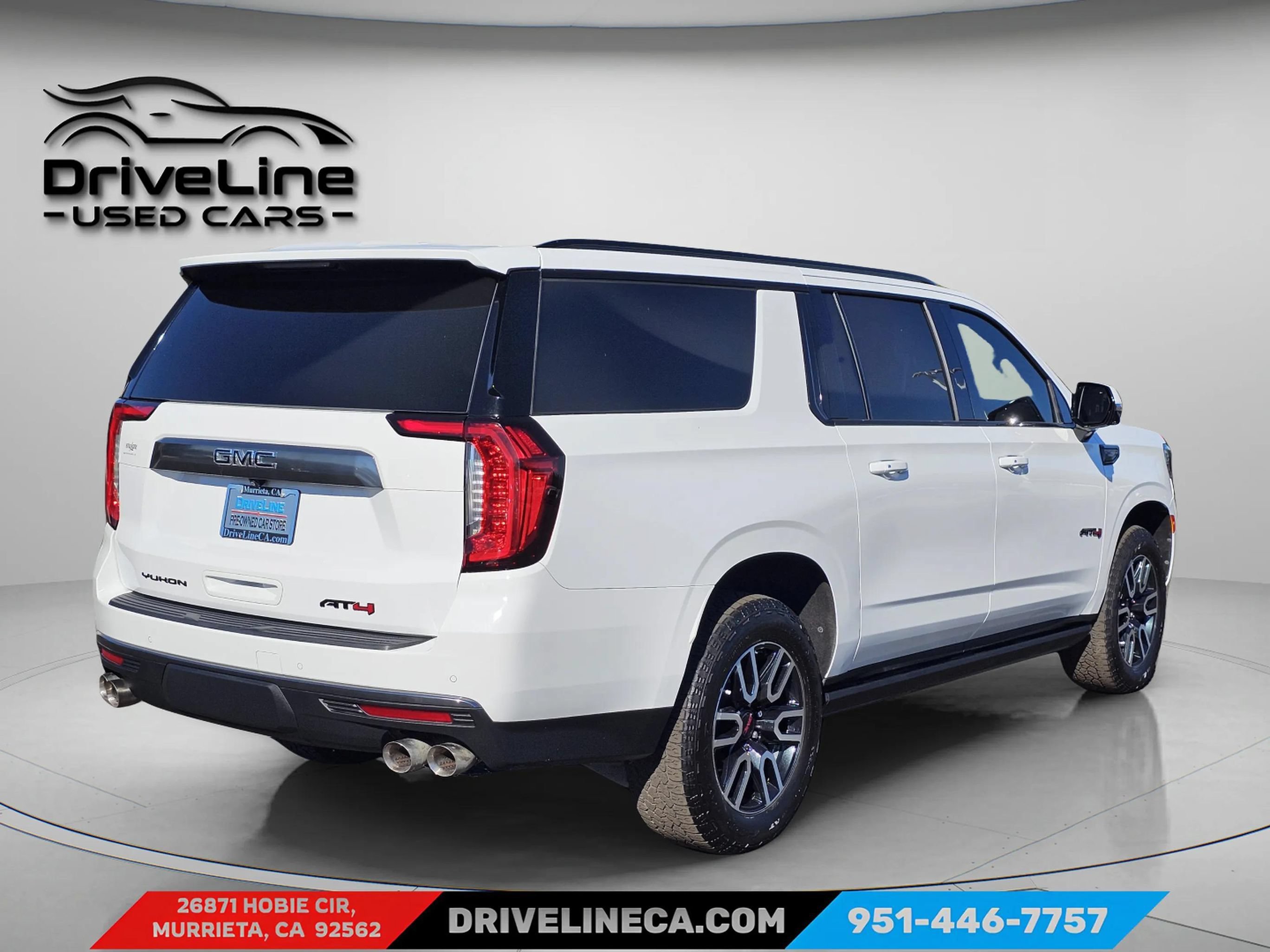 Used 2022 GMC Yukon XL AT4 w/ Technology Package AWD/4WD image 13