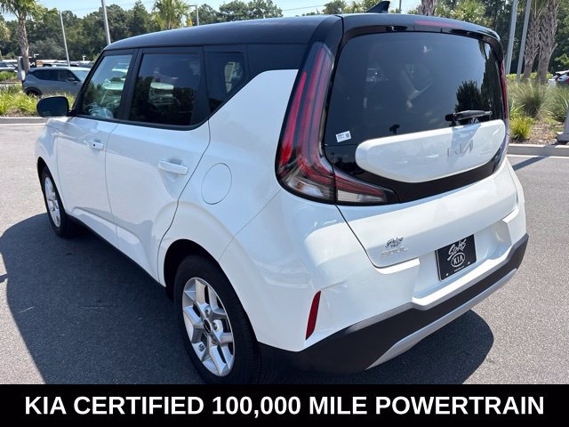 Certified 2025 Kia Soul S FWD image 7