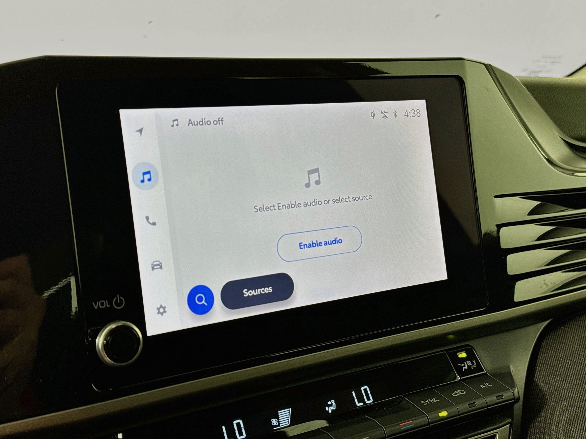 Certified 2025 Toyota Camry LE FWD image 15