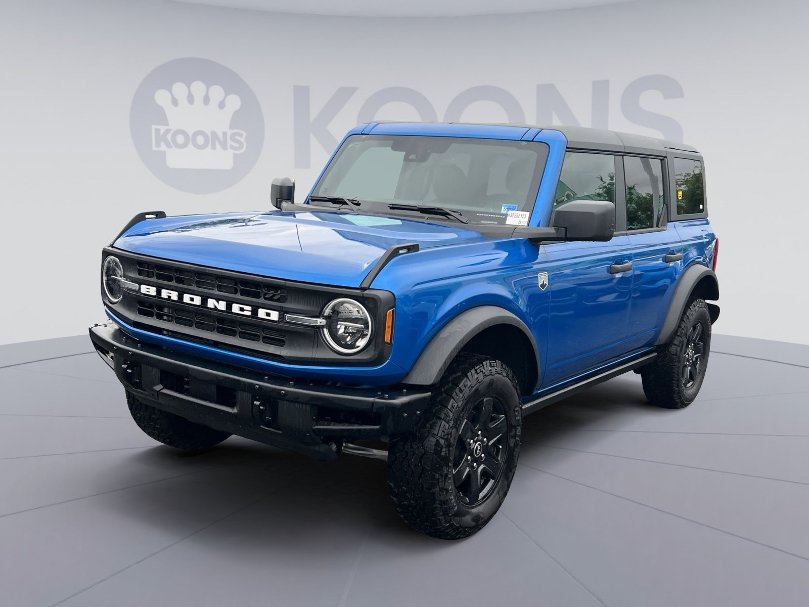 New 2025 Ford Bronco Big Bend w/ Black Diamond Package