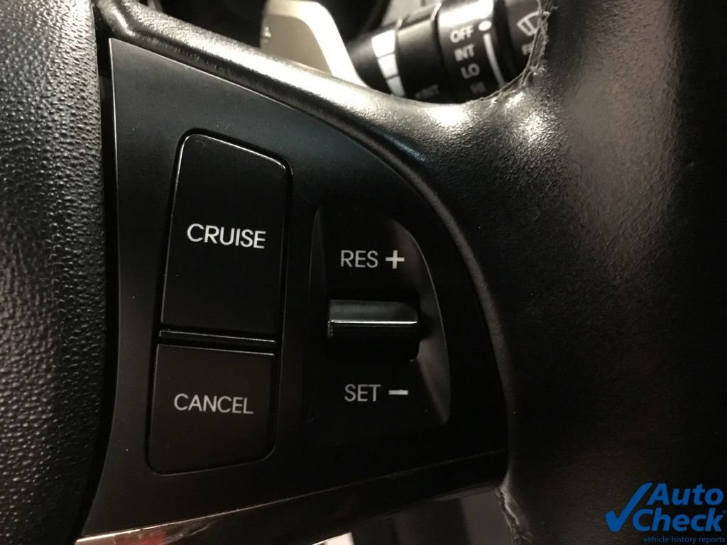 Used 2015 Hyundai Genesis 3.8 RWD image 39