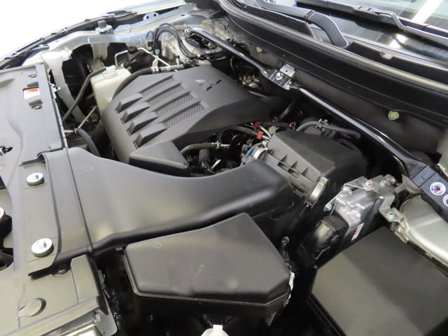 Used 2025 Mitsubishi Eclipse Cross SE image 36