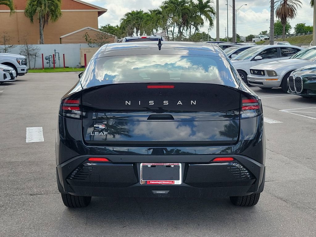 New 2026 Nissan Leaf SV+ w/ Floor Mat Package (SV+) FWD image 4