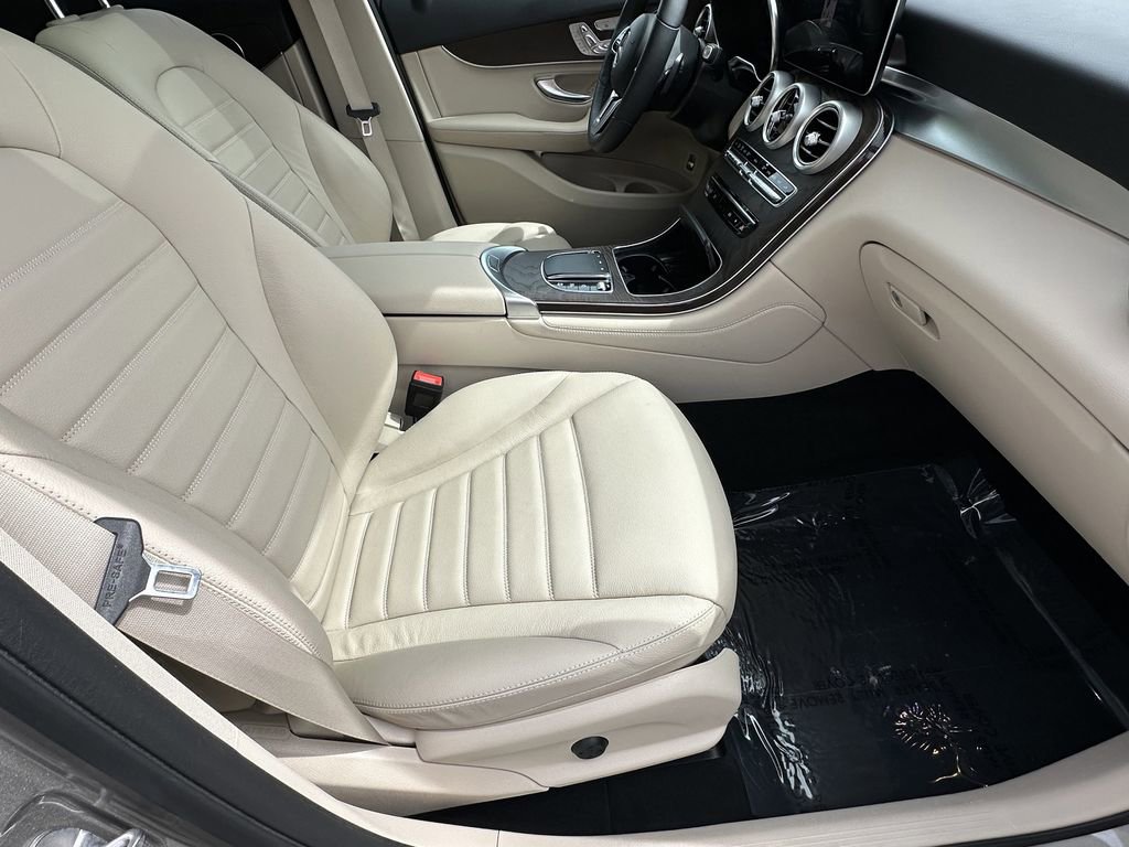 Certified 2021 Mercedes-Benz GLC 300 4MATIC image 15