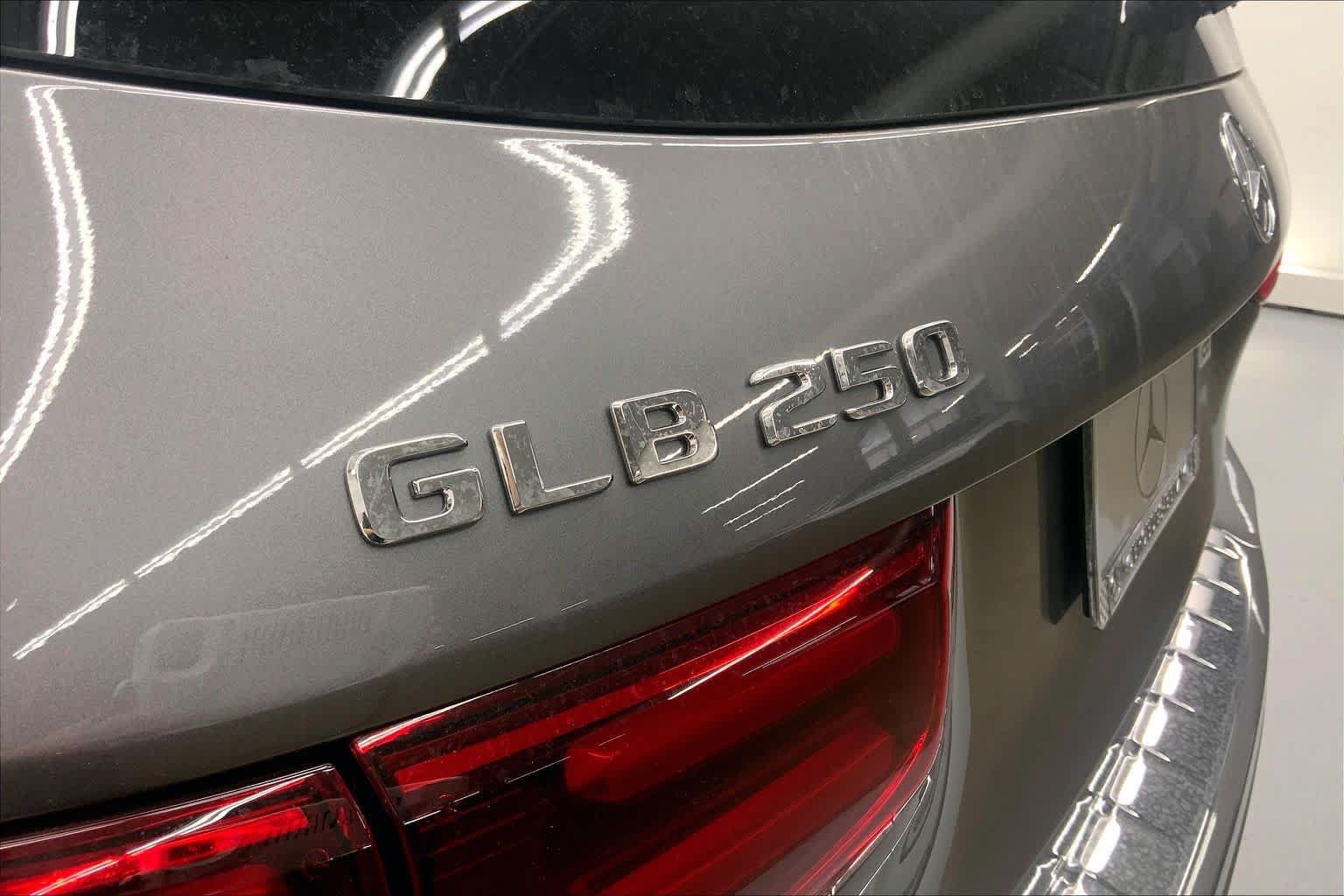 New 2026 Mercedes-Benz GLB 250 image 15