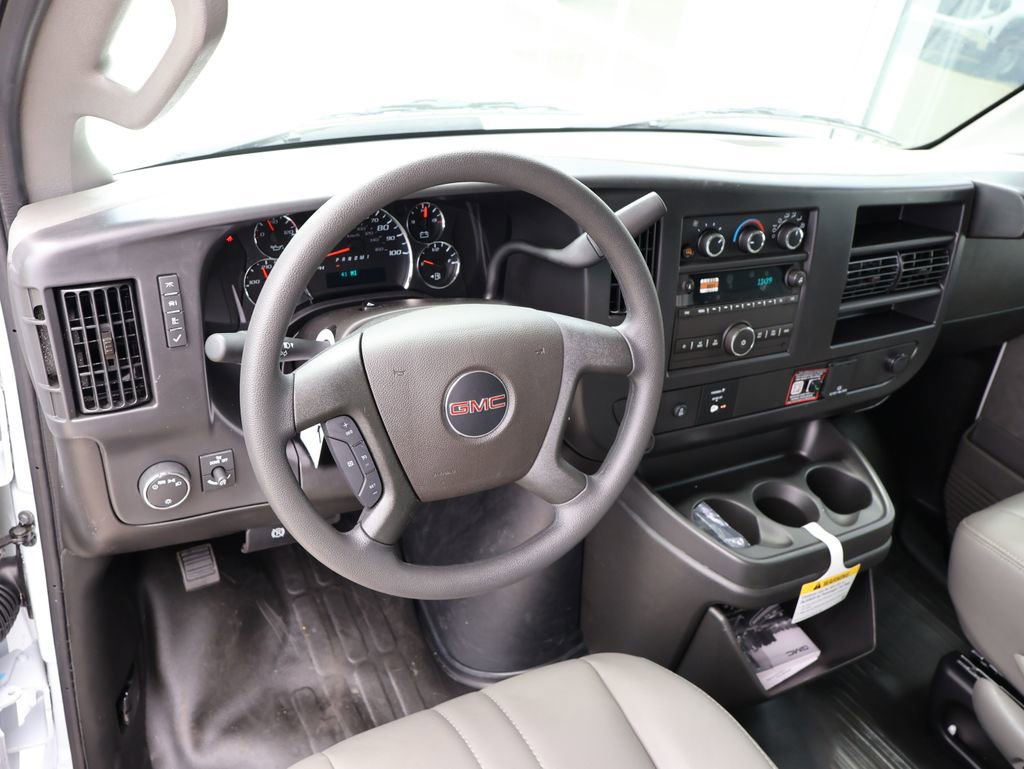 New 2026 GMC Savana 2500 w/ Enhanced Convenience Package RWD image 18
