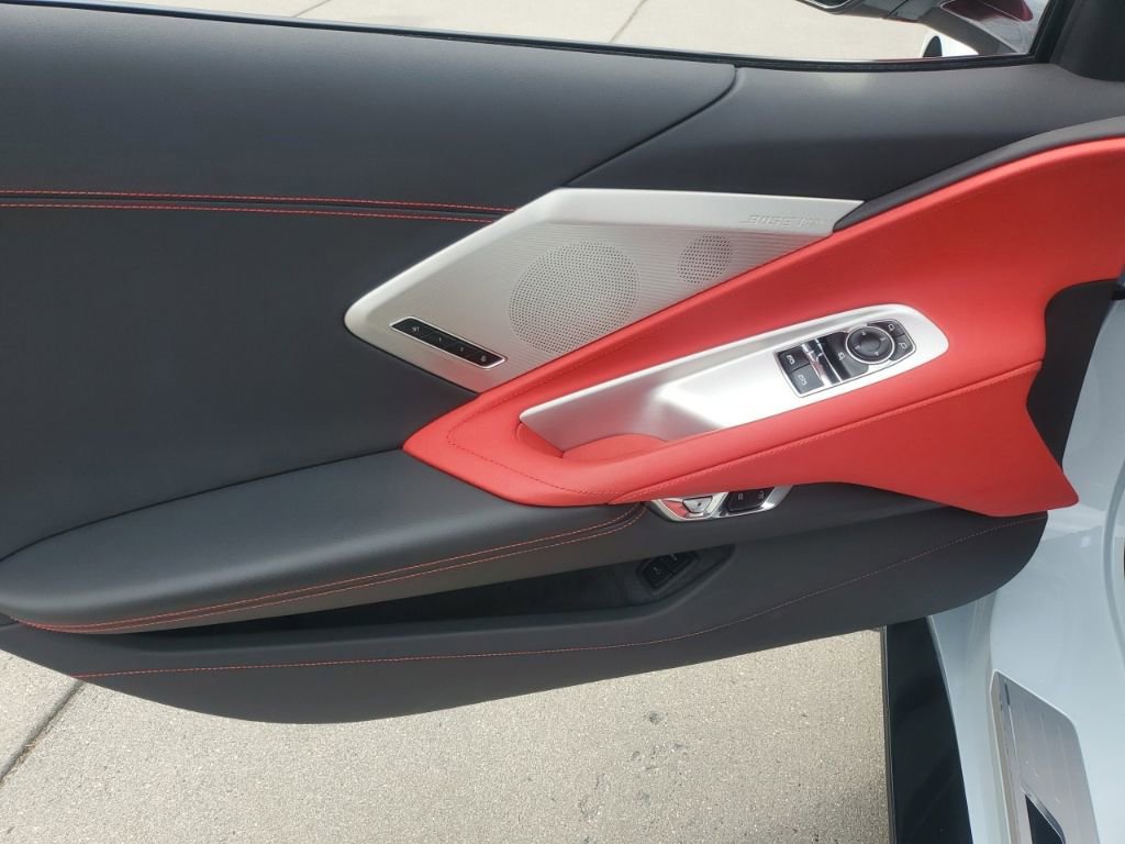 Used 2021 Chevrolet Corvette Stingray Preferred Cpe w/ Z51 Performance Package RWD image 14
