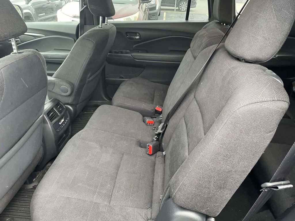 Used 2022 Honda Pilot Sport image 22