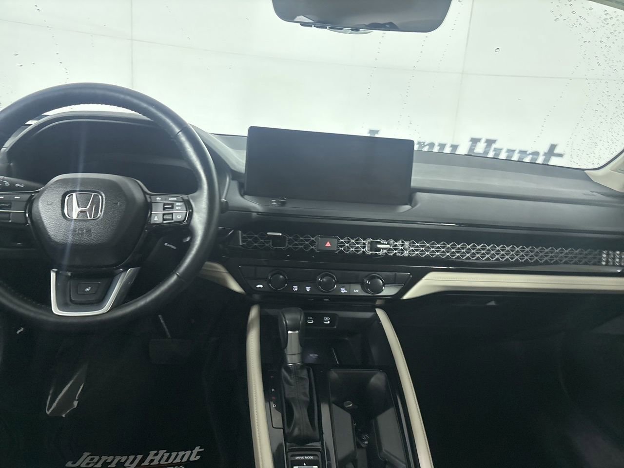 Used 2025 Honda Accord Touring image 23