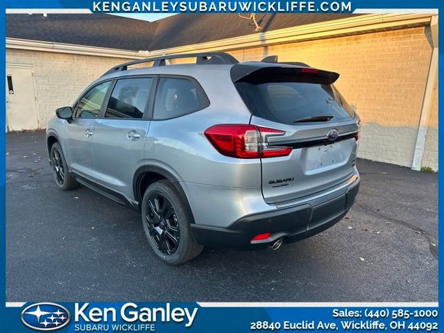 Used 2025 Subaru Ascent Onyx Edition image 7
