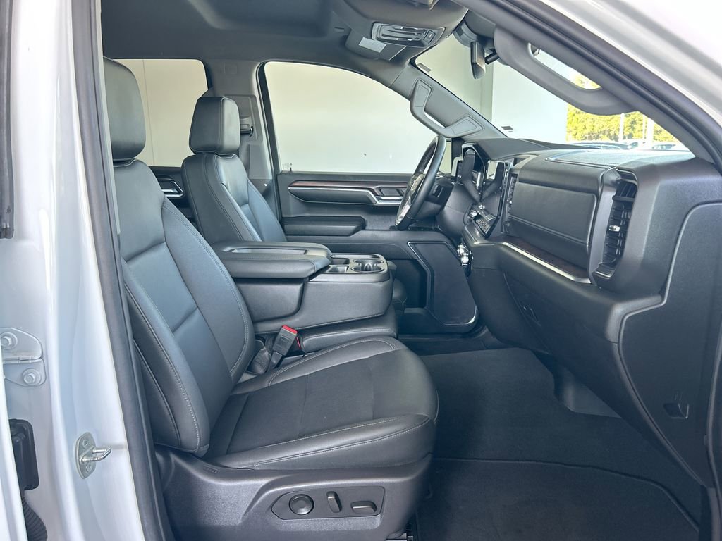 Used 2024 GMC Sierra 1500 SLT image 35