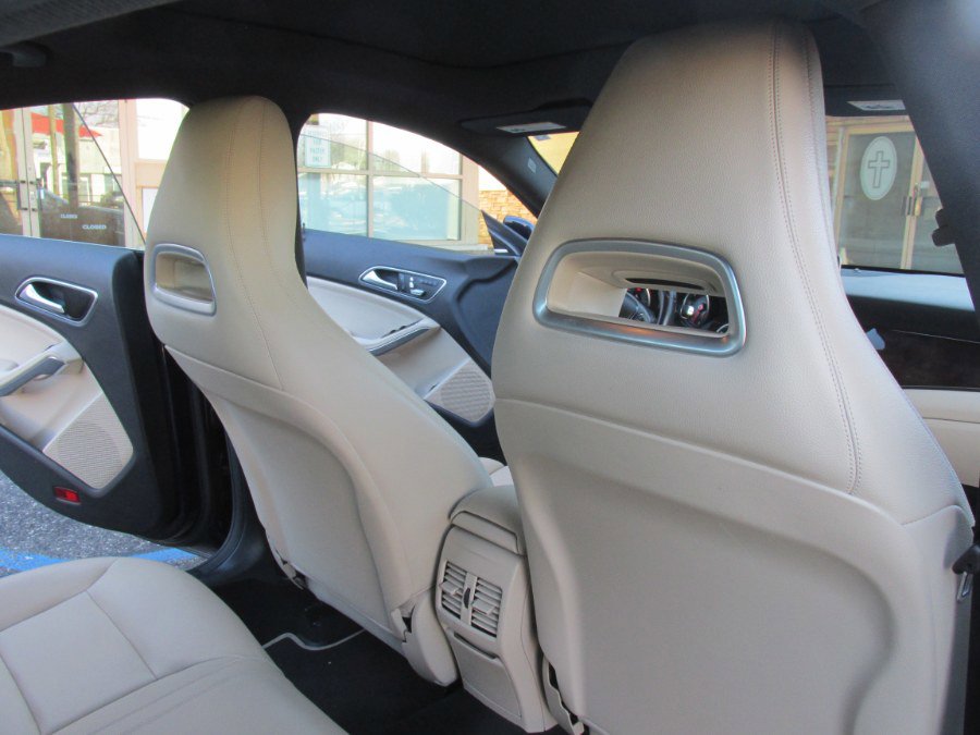 Used 2017 Mercedes-Benz CLA 250 4MATIC image 44