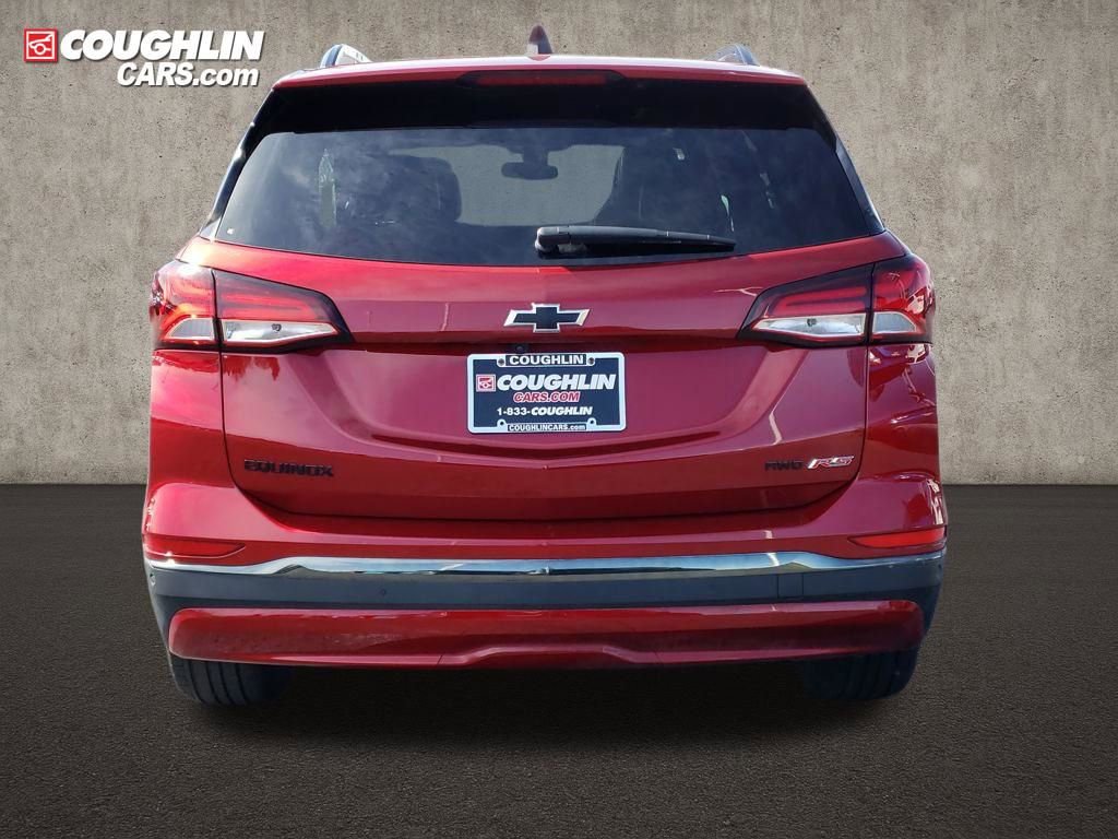 Used 2022 Chevrolet Equinox RS w/ RS Leather Package image 5