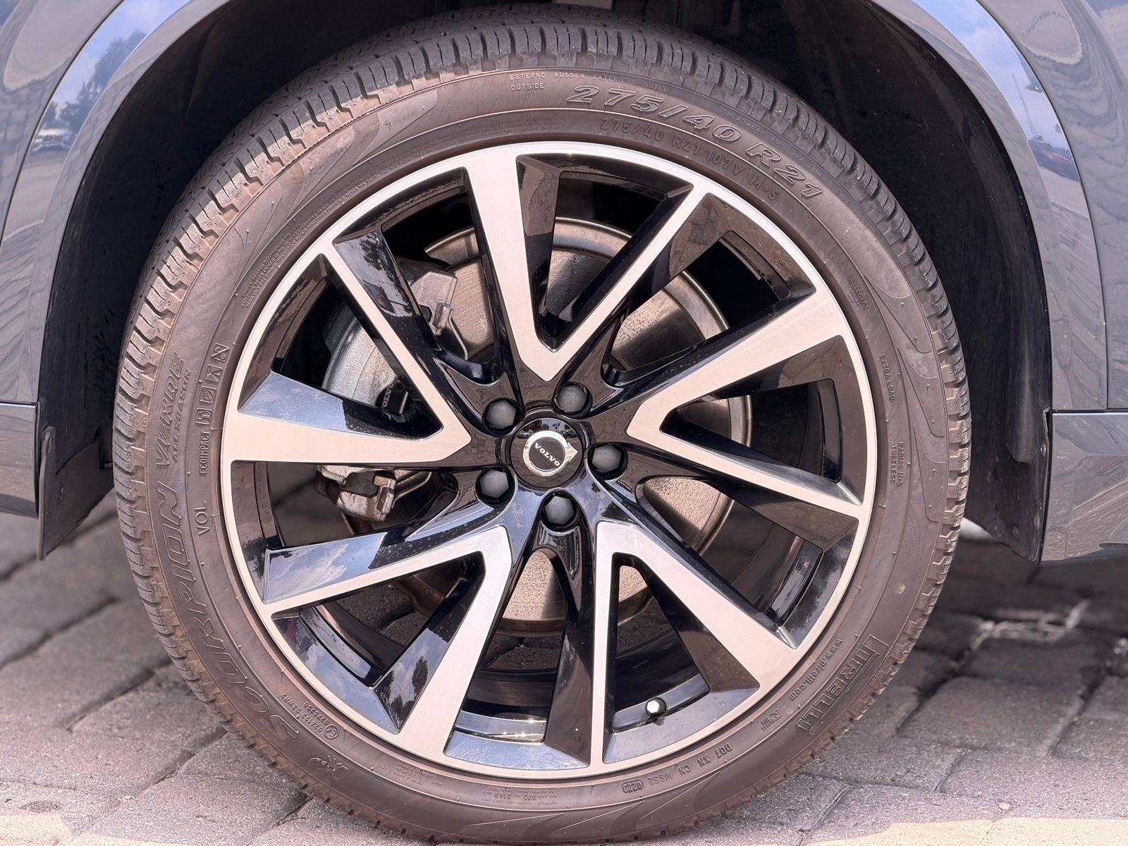 Used 2023 Volvo XC90 B5 Plus w/ Protection Package Premier AWD/4WD image 13